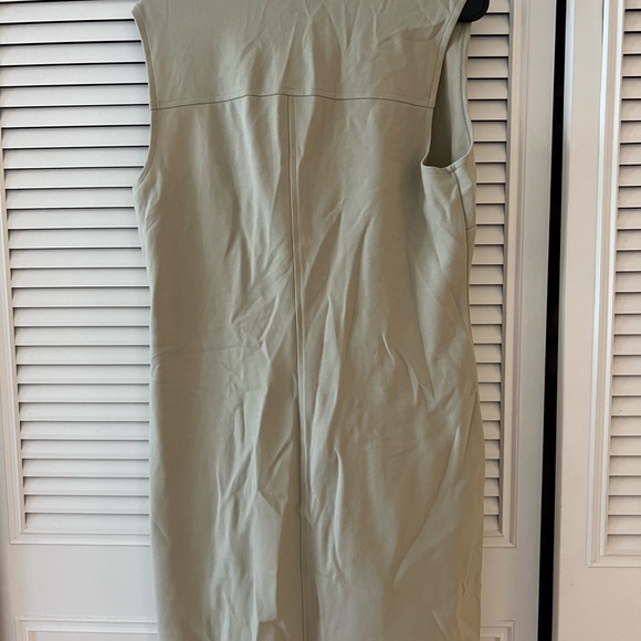 Tan banana republic tennis dress - Picture 3 of 3